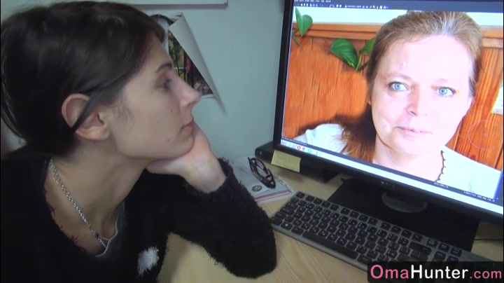 OmaHunter - Lesbian sex fun