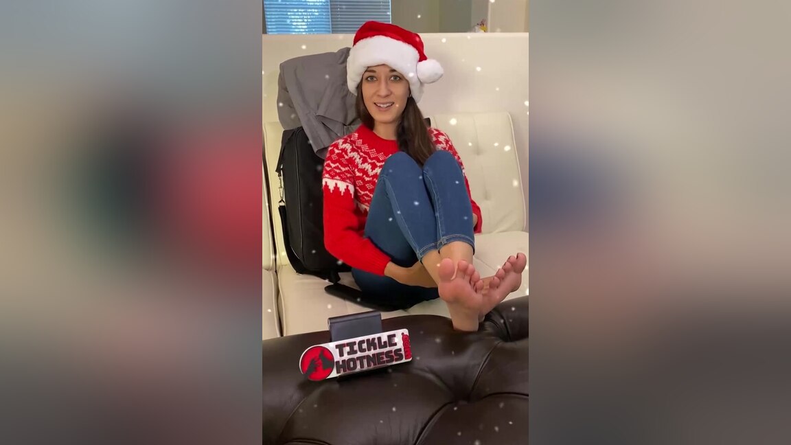 Christmas 2020 Freya Von Doom - Ticklevideos