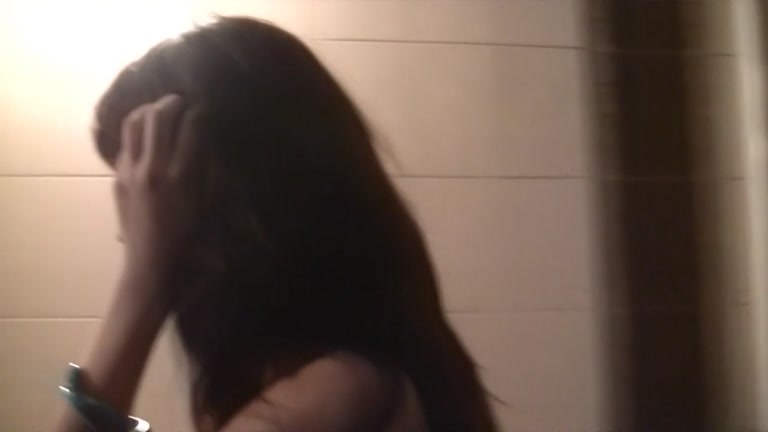 students 18+ have crazy orgy at party