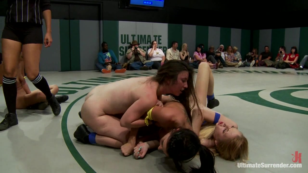 Battle Of The Featherweights: Round 2 The Only Non-Scripted Tag Team Wrestling In The World - Publicdisgrace