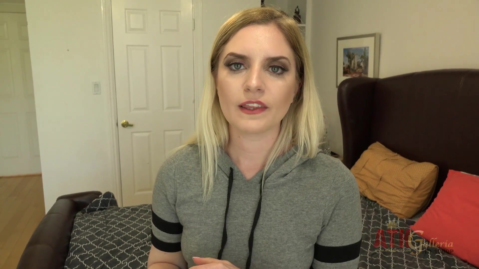 Cute blonde babe is masturbating at casting