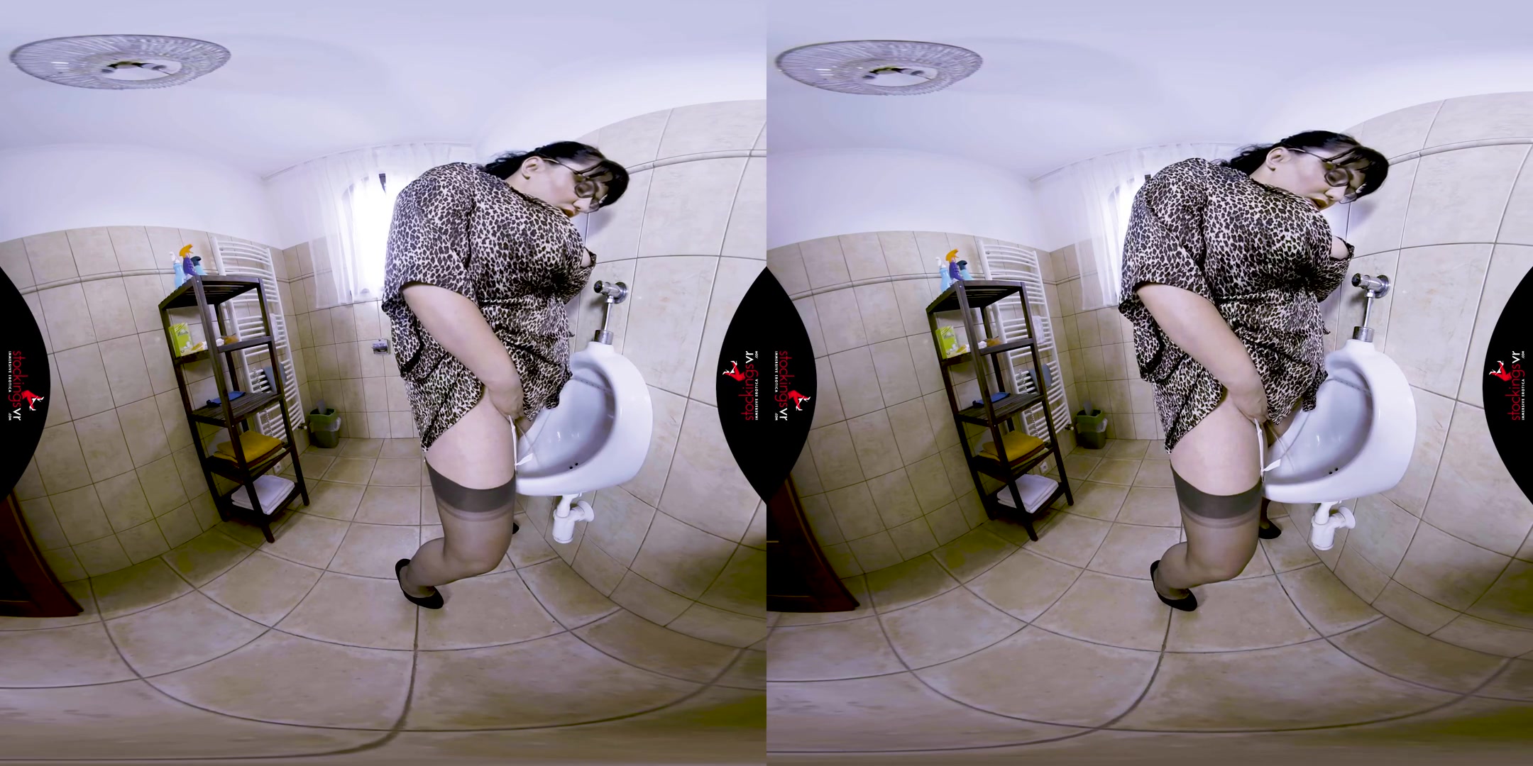 Dirty Mistress Sarah DD H Cup Domme; Pissing German BBW