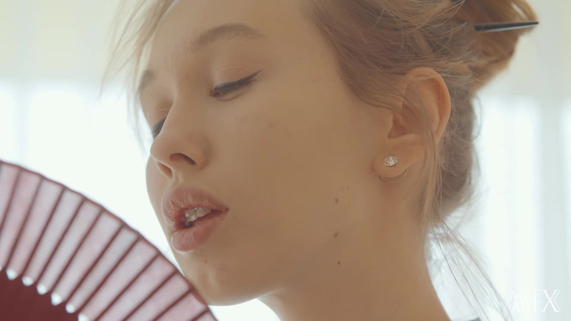 Fragrant Tea - Alice Bright - MetartX