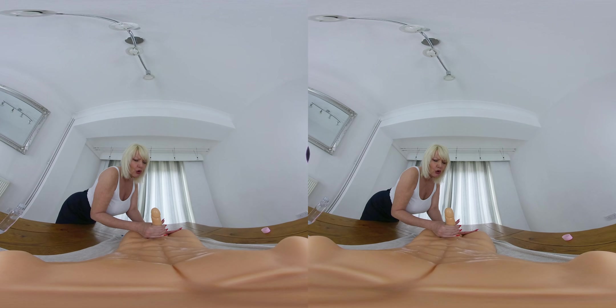 Milf Amy, Oily Massage - JimmyDraws