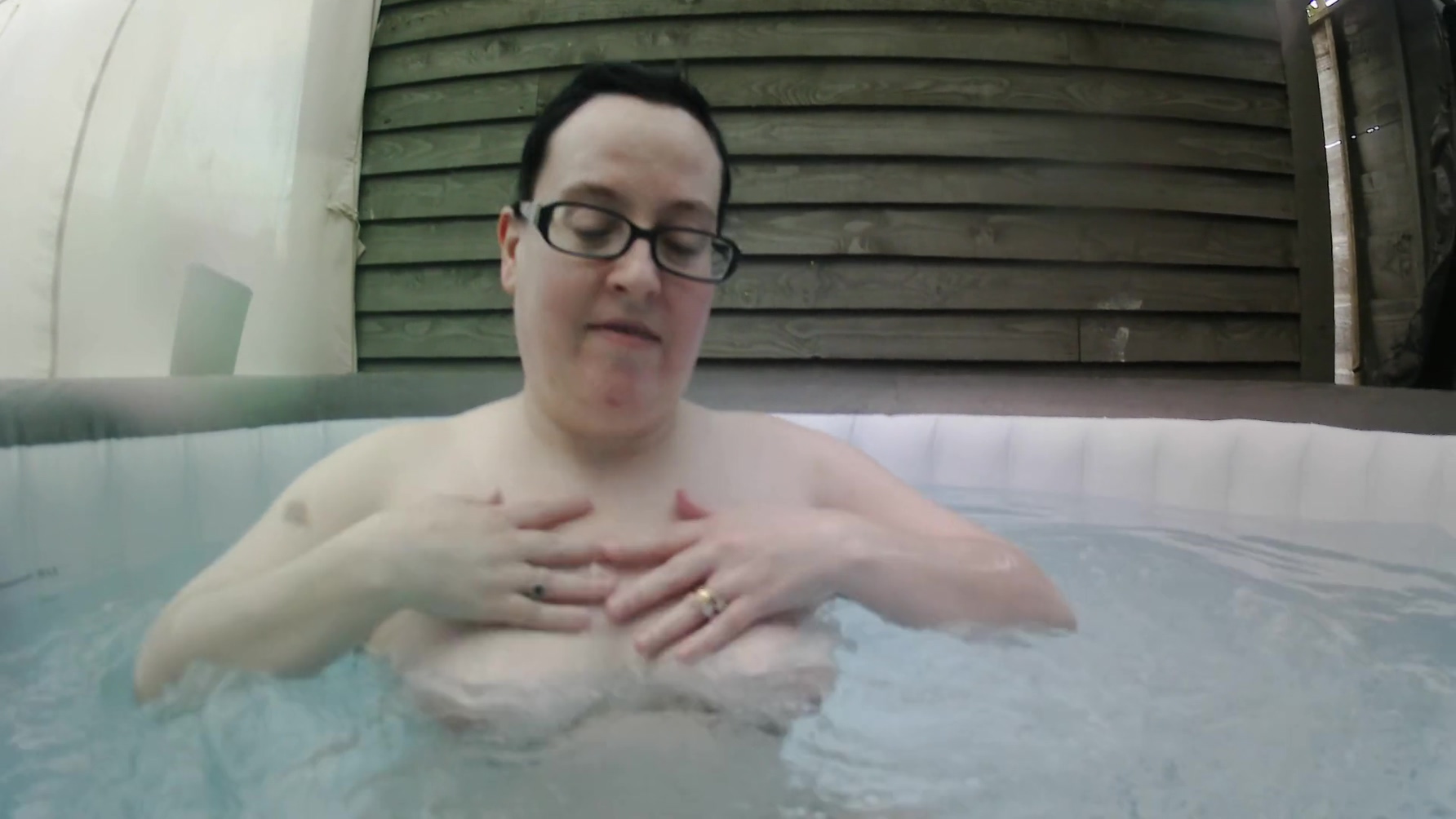 Raven Hair Milf Under Water Playing With Pussy And Big Tits