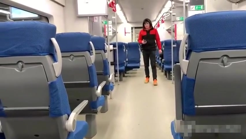 Play On The Train