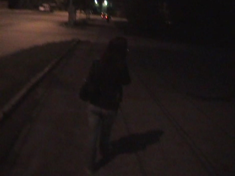 Alsa in amateur hot chick gets picked up by a charming guy