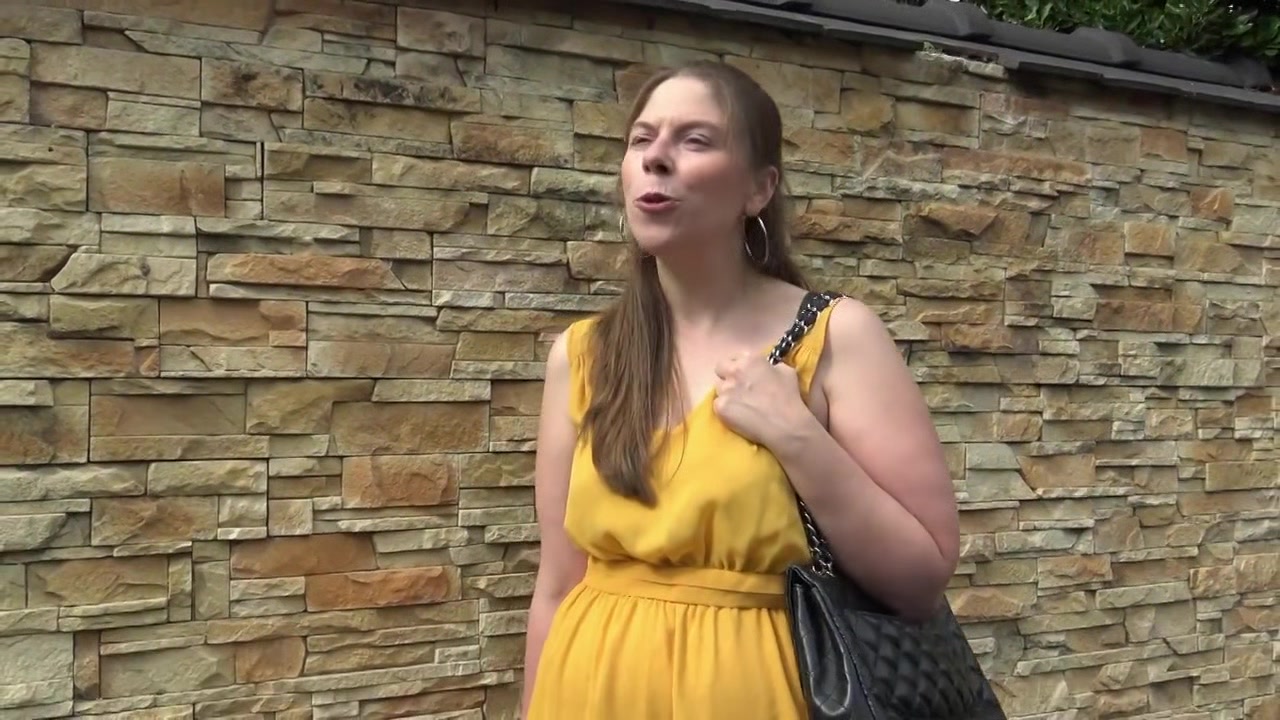 Rebecca prefers fucking to the view! - Jacquie et Michel TV