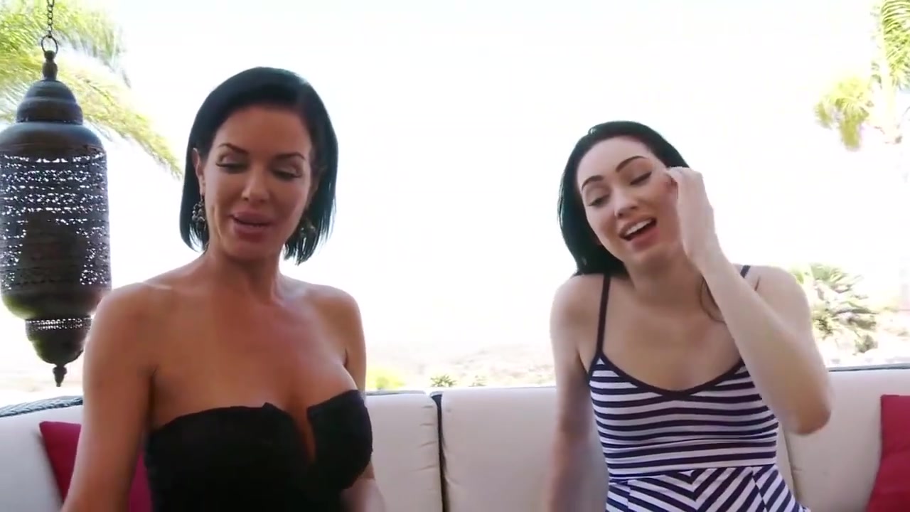 Aria Alexander, Veronica Avluv And Aria Aria Alexander Veronica Avluv In Passionate Seductions And Lesbian - Anal - Dildos - Masturbation - Mature - Outdoors - Squirting