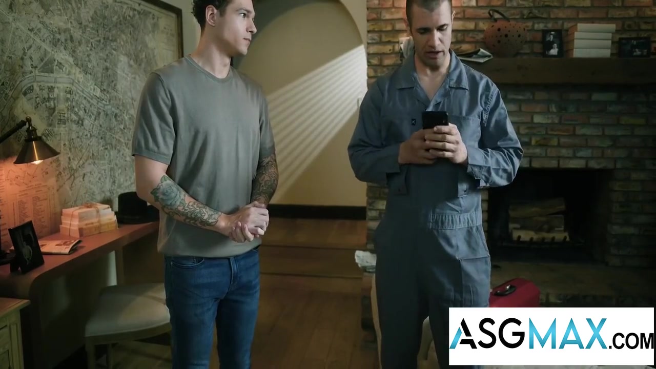 Ass Pounds Hired Contractor 15 Min - Kyler Drayke And Jayden Marcos