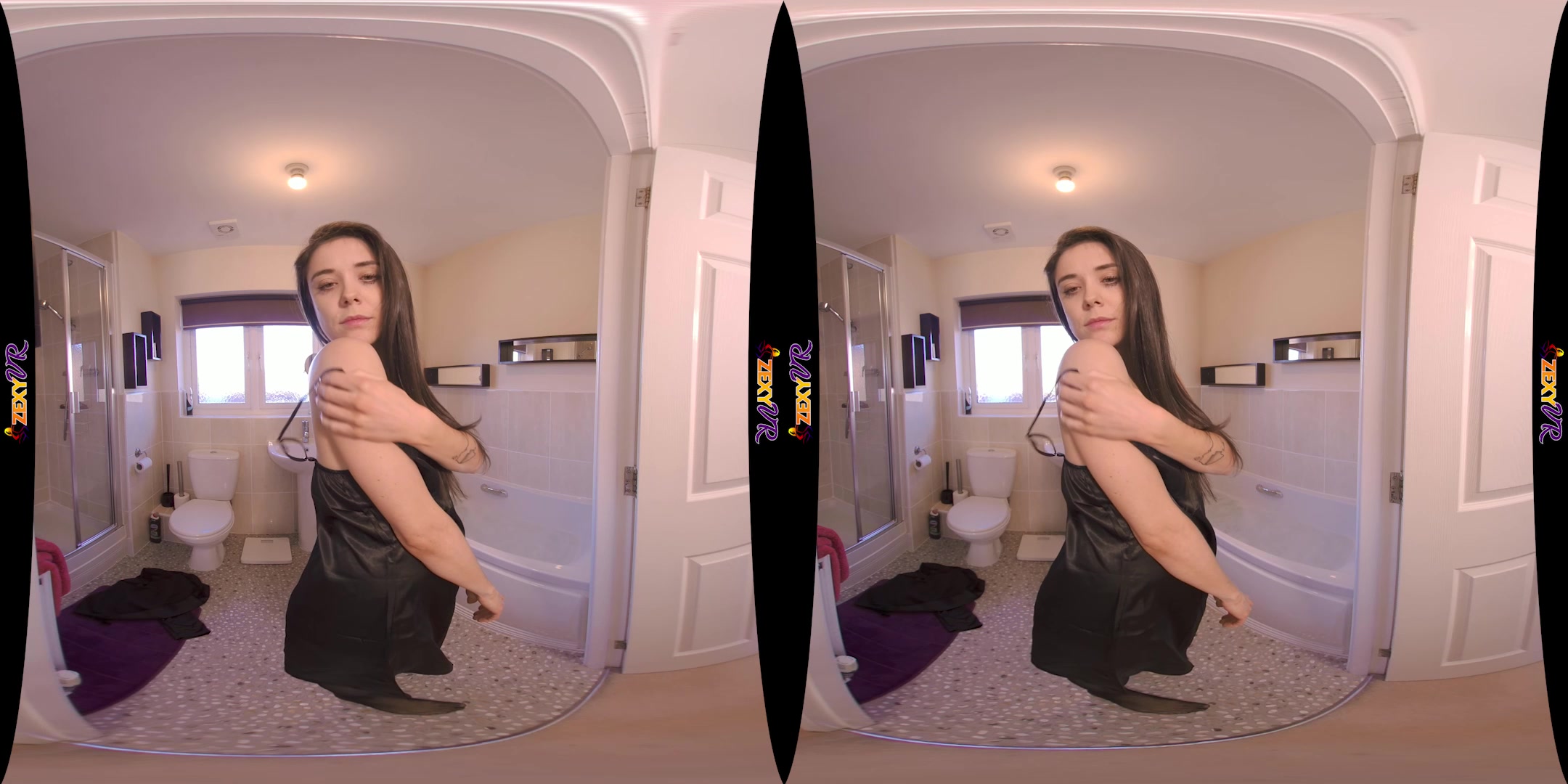 Watch Me Soak featuring Ella Jay - ZexyVR