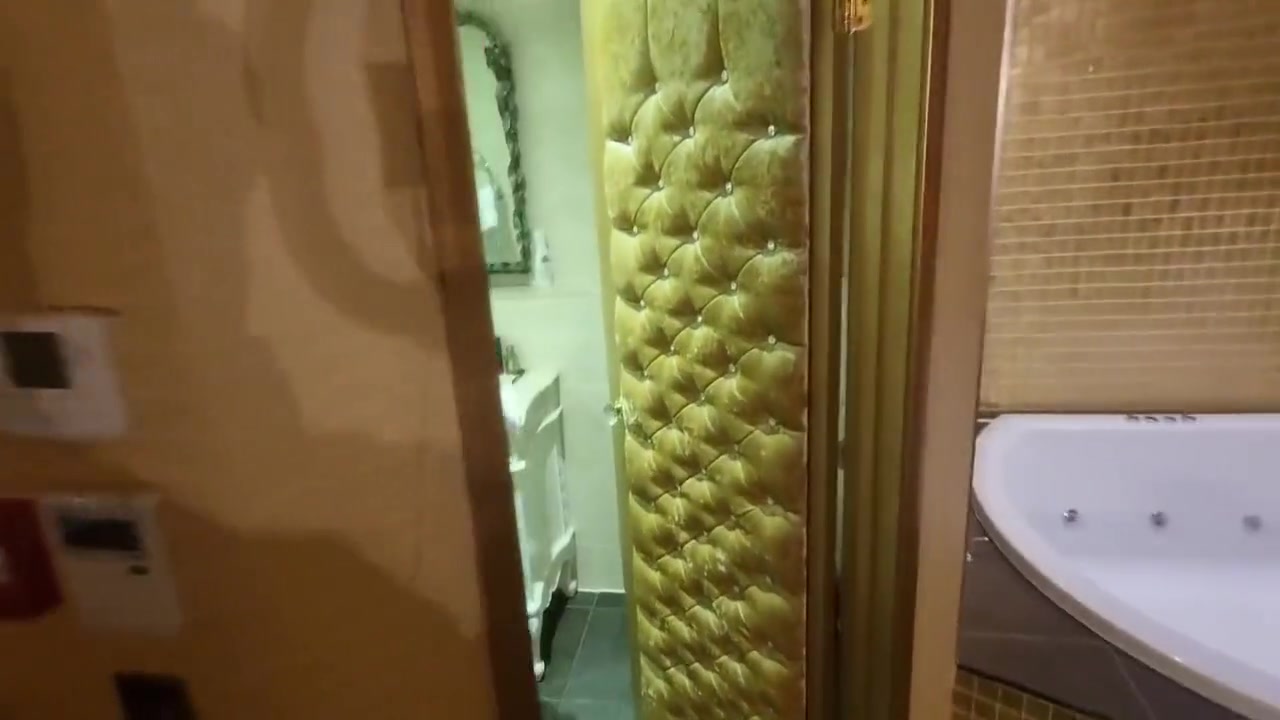 Tease Sucking Dick Before Hard Rough Fuck In The Shower - Wet And Wild Weekend