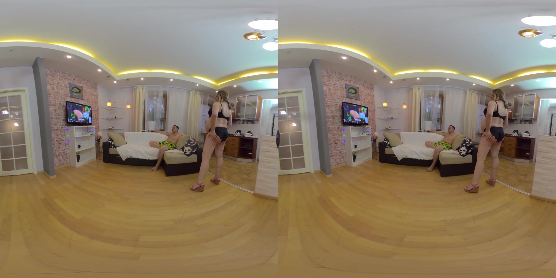 9th Month Pregnant Lina In Hard Home Scene - VRmodels