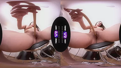 Ellen Betsy in Drum-N-Bass Masturbation From The Extremely Hot Br - TMWVRNet