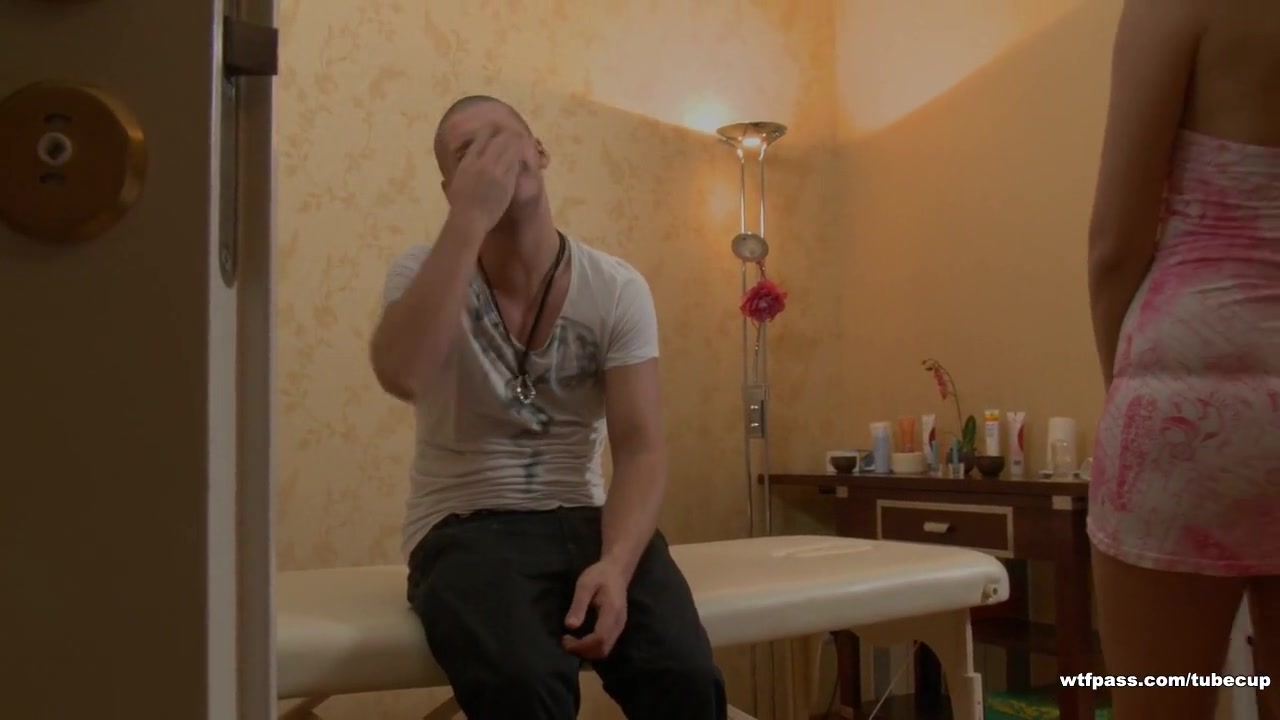 Raunchy ass massage by the bone hard male piston