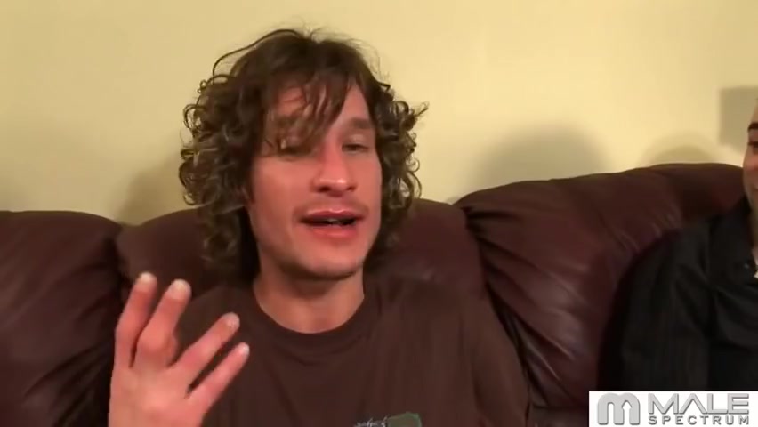 Johnny Maverick And Sam Swift - Curly Haired Man Is Spitroasted