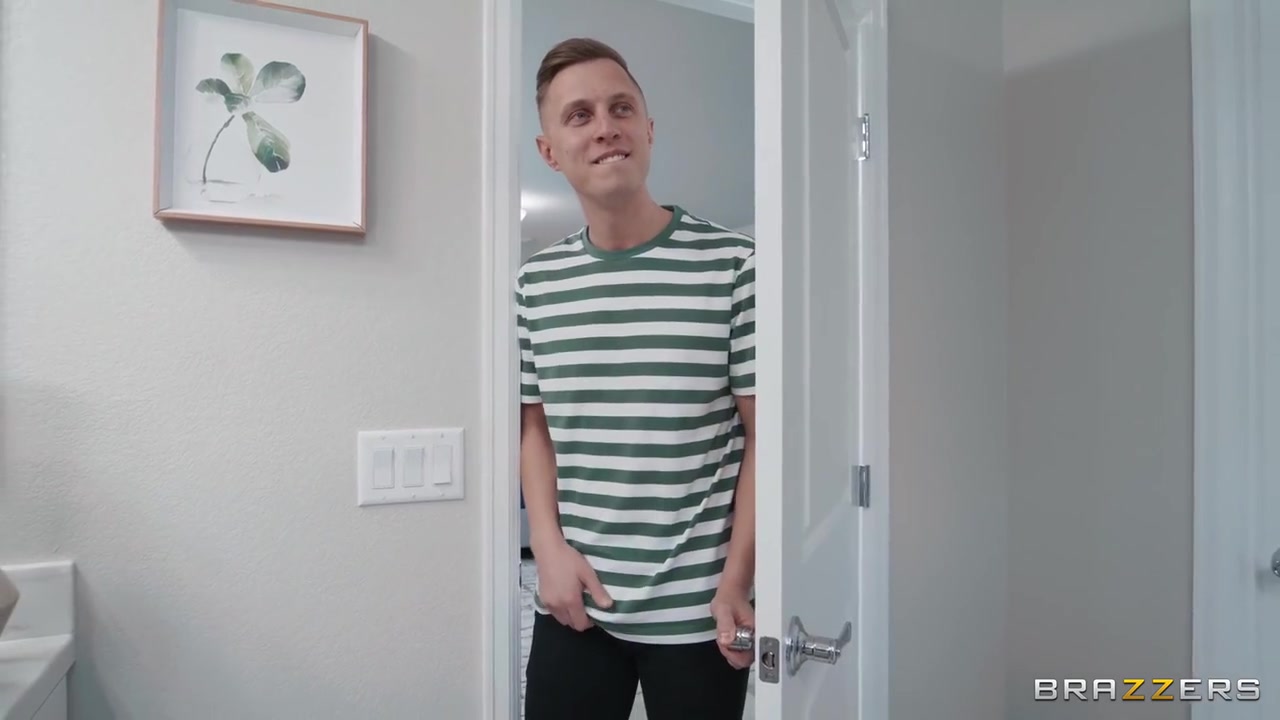 Connie Perignon In Wants Him To Watch Her In The Shower With His Cock Out