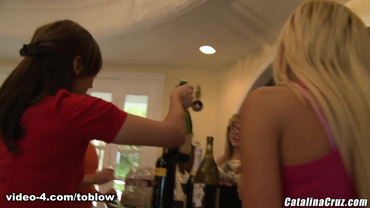 Madison Parker - LicensedToBlow