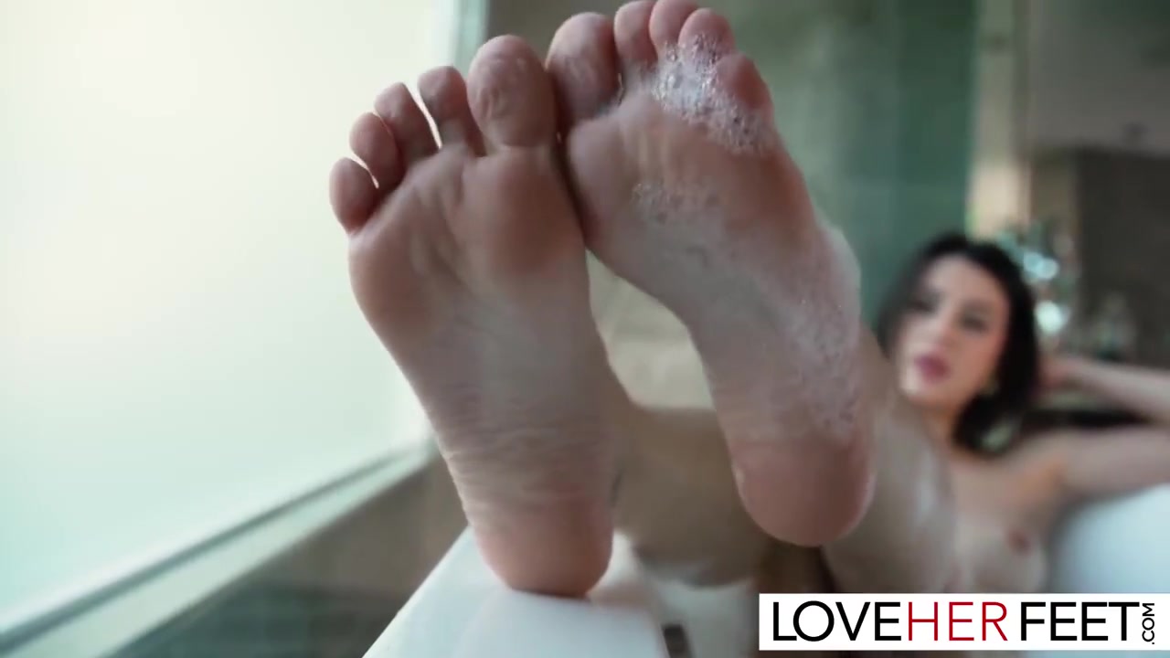Foot Porn Smut By - Kylie Rockets
