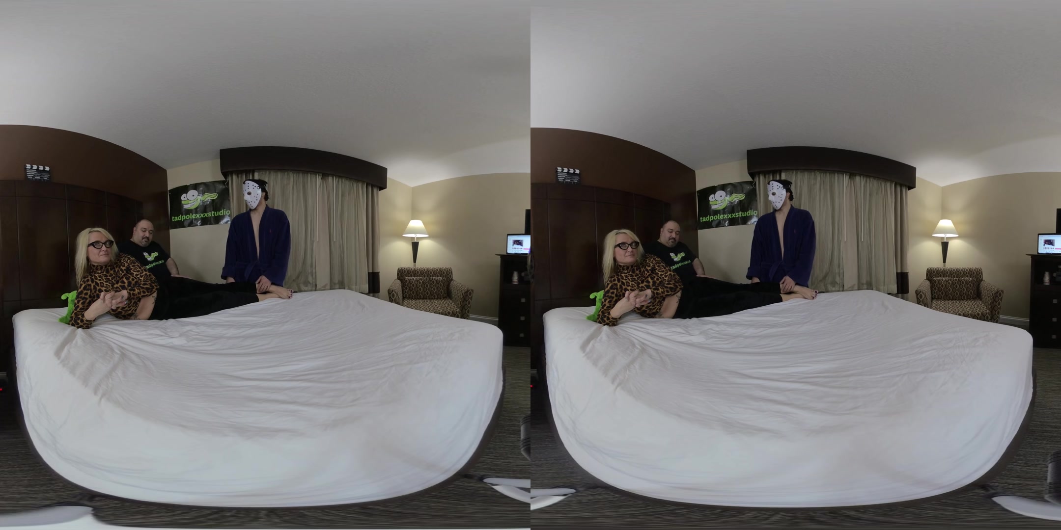 MILF Ivy Carlson Mini Gangbang 1 of 2 with Creampie - TadPoleXXXStudio