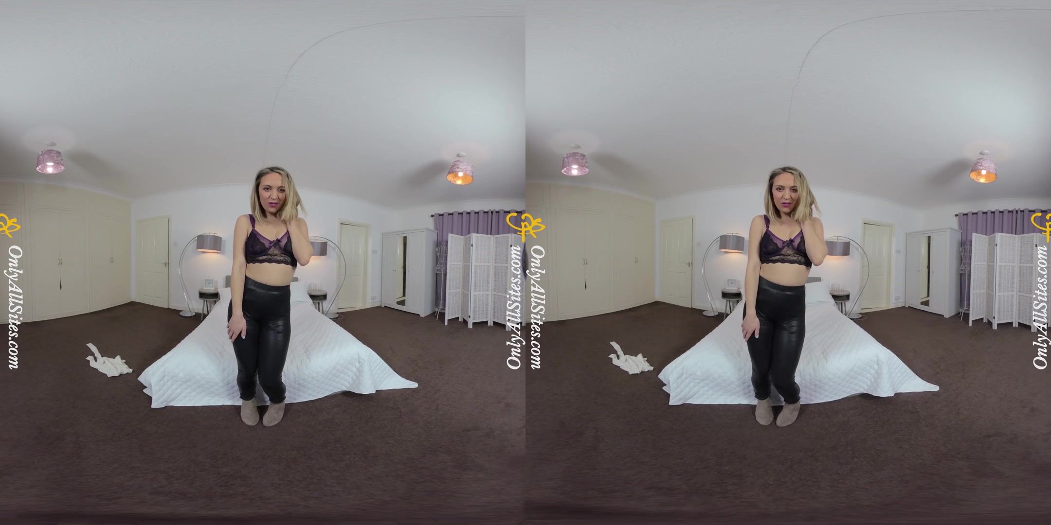 Samantha - Skinny Blonde Babe Sexy Striptease - OnlyTease