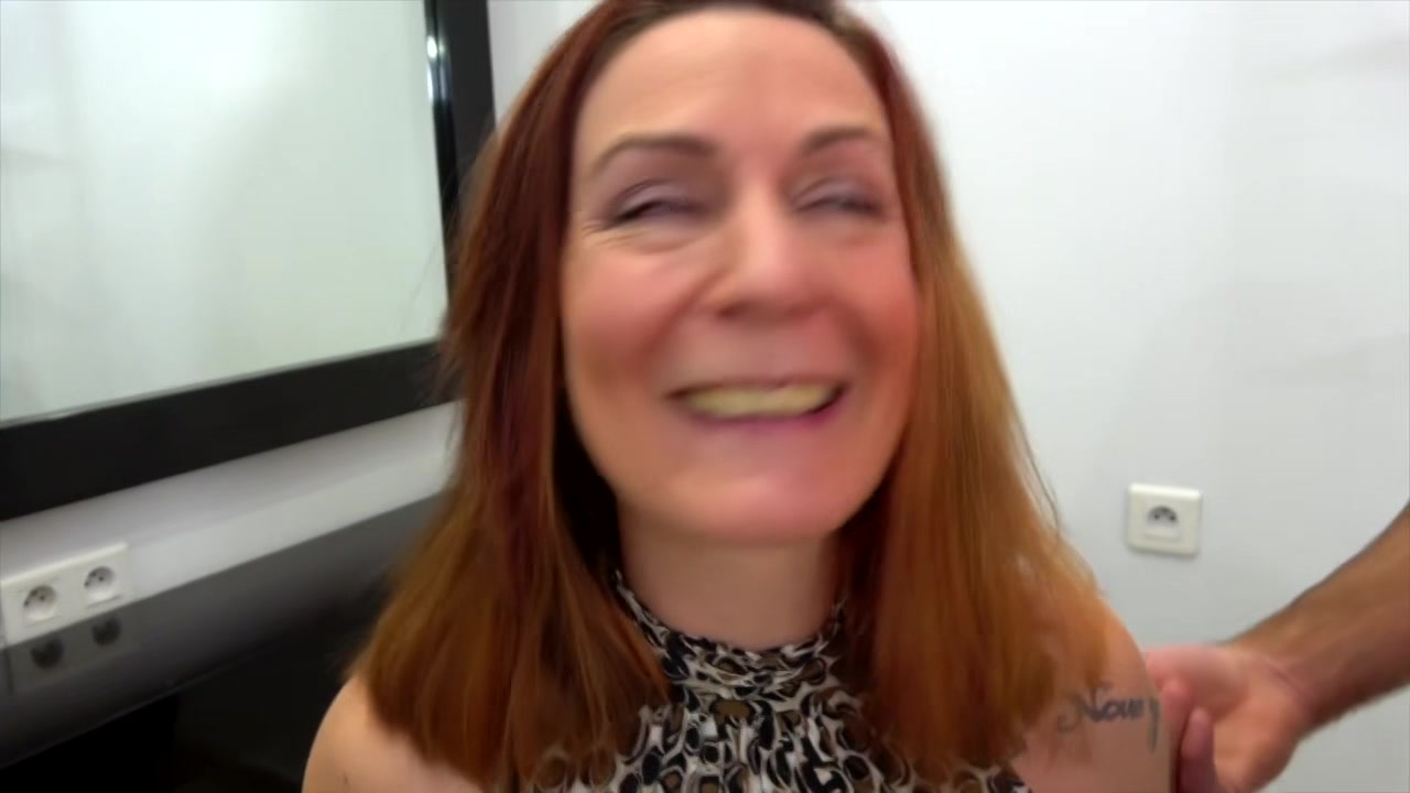 Sylvia, 57, lives her fantasies to the fullest! - Jacquie et Michel TV