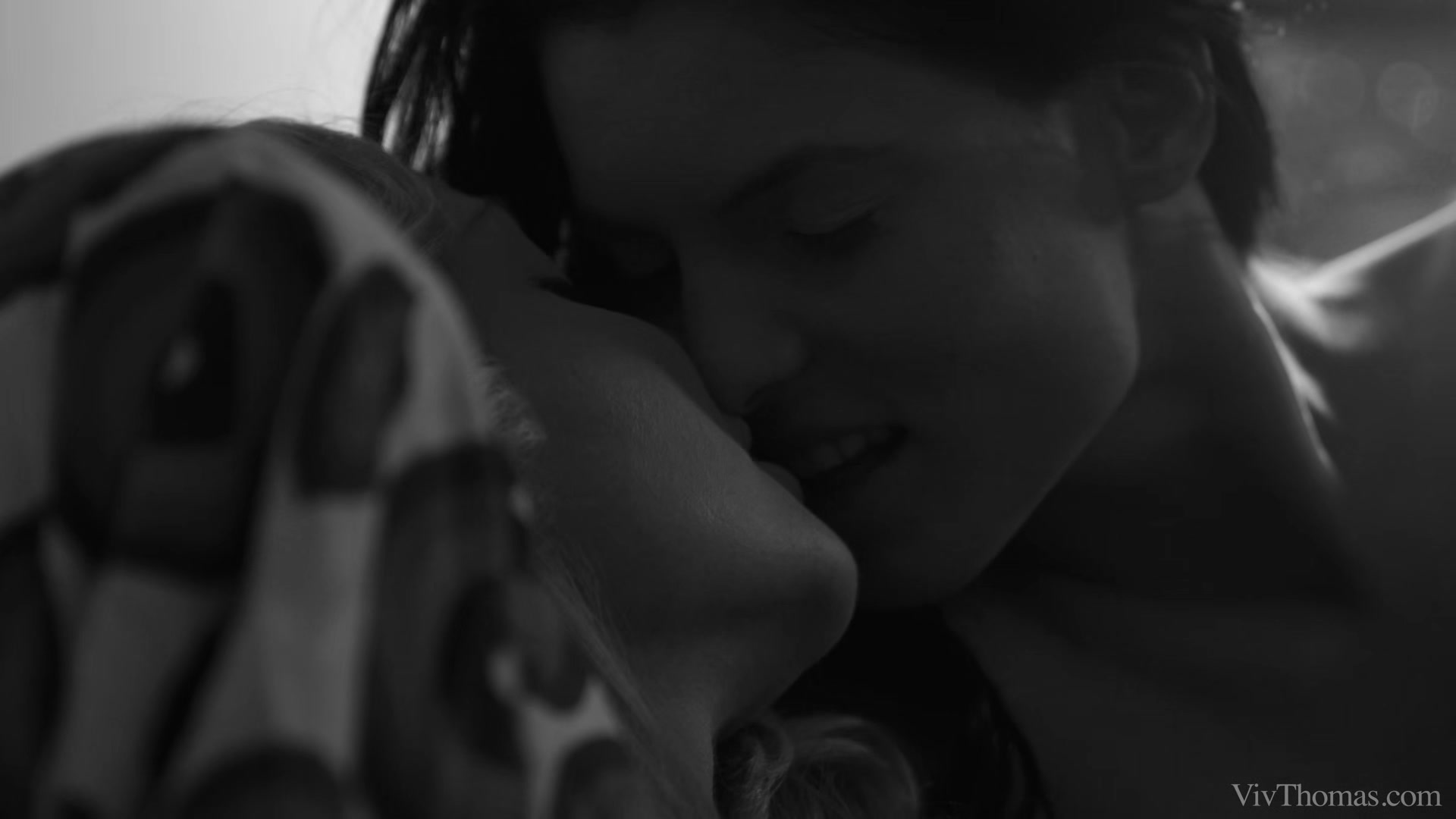 6000rpm 4 - Rousing - Eileen Sue & Victoria Puppy - VivThomas