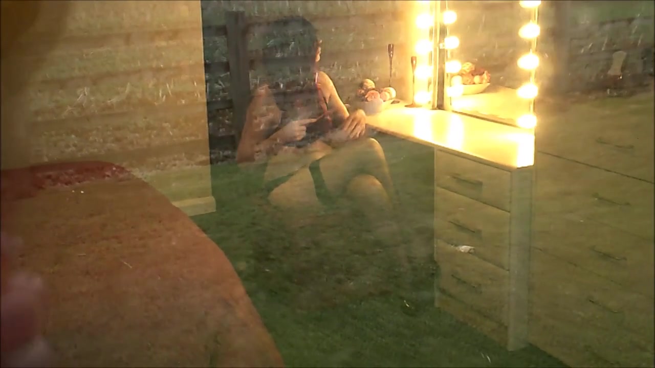 Barby & A Peeping Tom - TacAmateurs