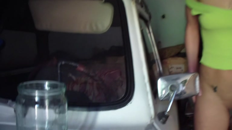 Sexy non-professional girlfriend sex on car boot and pissing