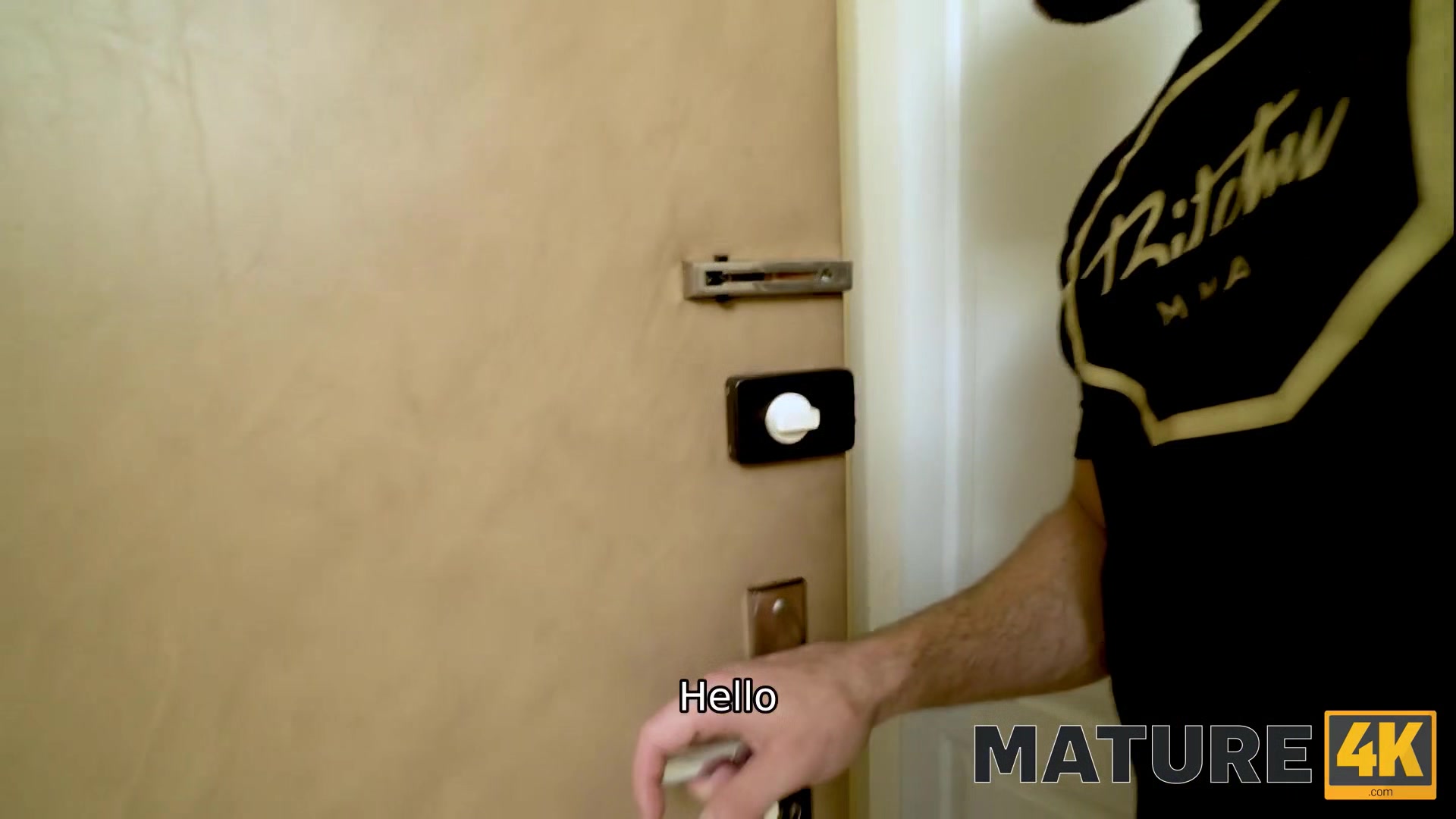 MATURE4K. Cheating wife agrees to be banged by guest of her stepson's age