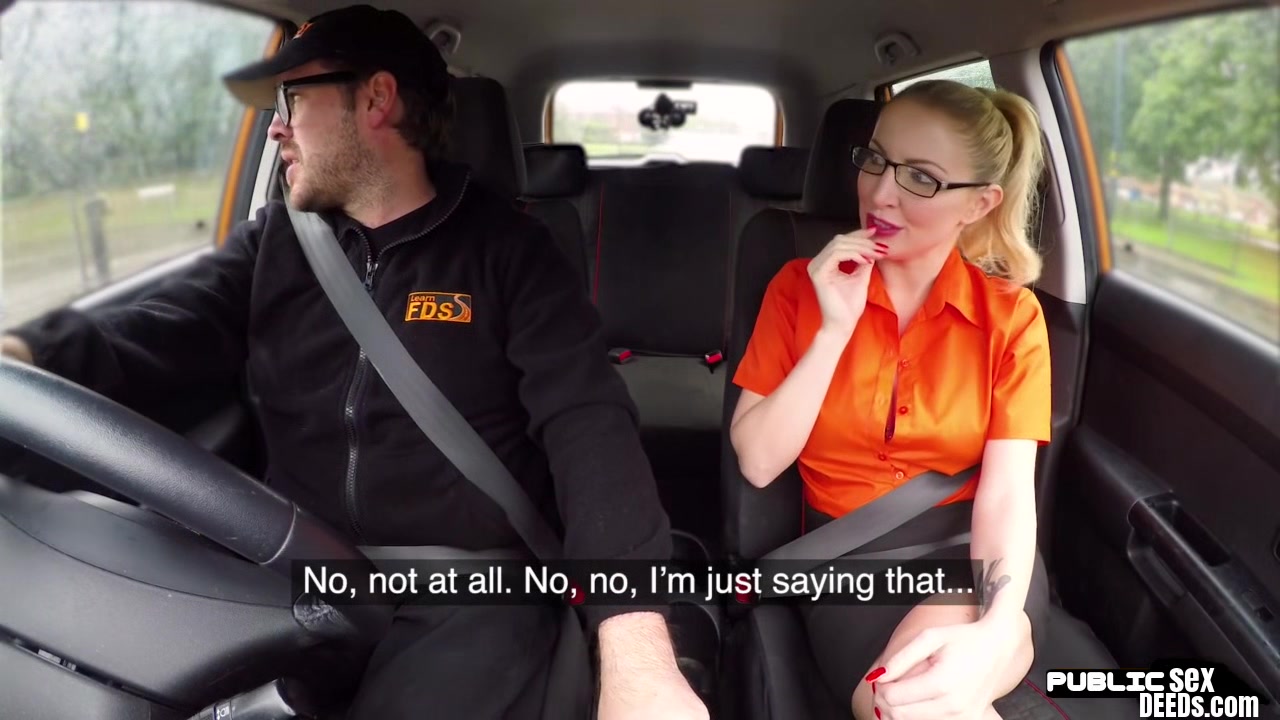 Glasses babe pounded in car after fingered and oral sex
