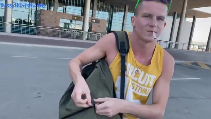 The Guy Glued Me On The Bus And Blew Me For A Blowjob