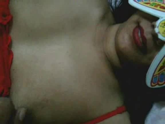 Small tittied plump bitch lets to play with her hard nipples