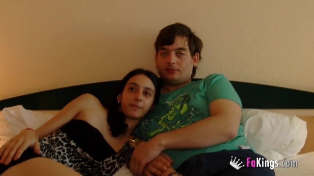 A new couple Lucy and Rober's debut in porn