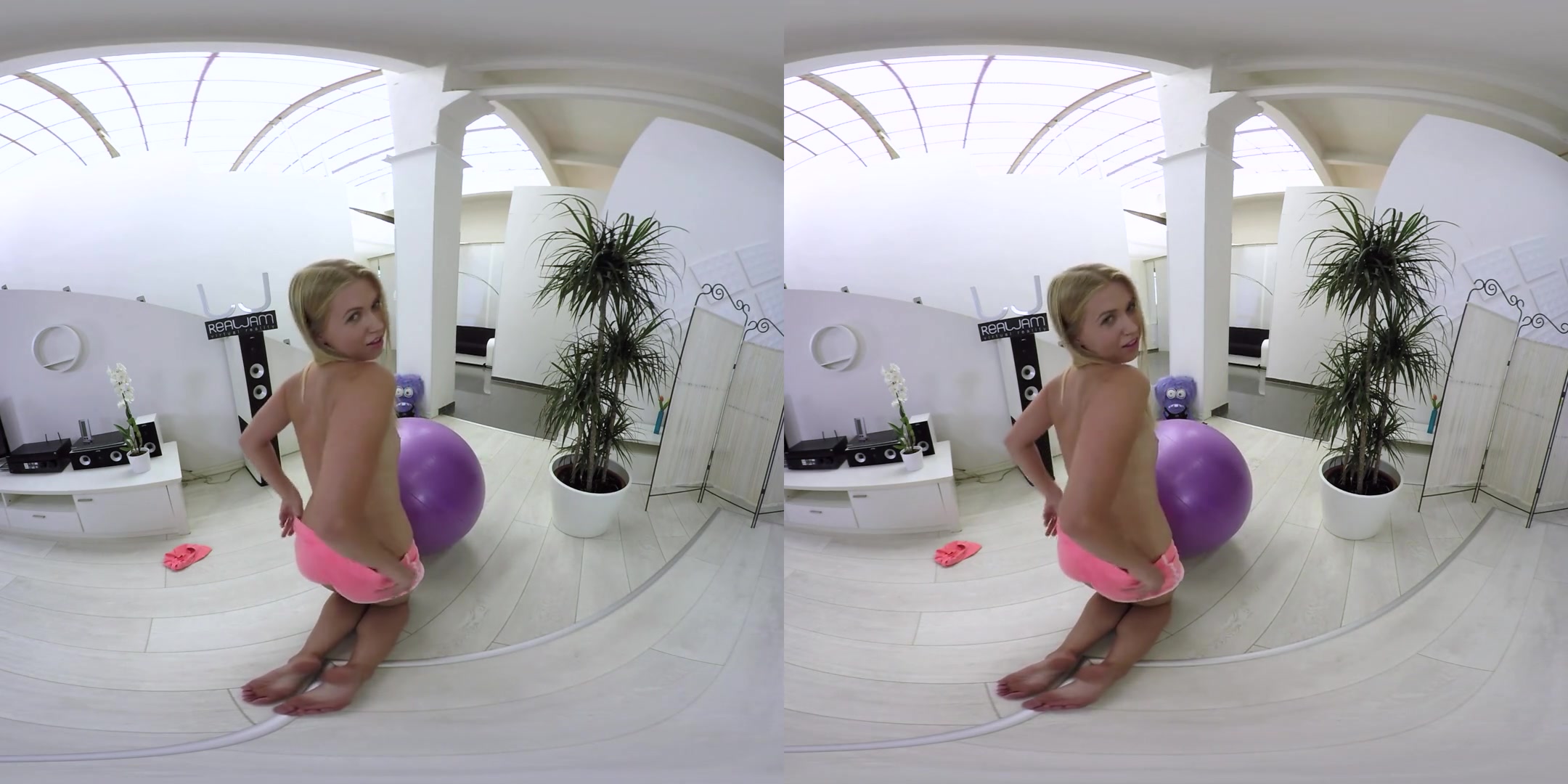 Violette Pure in Sex Fitball Workout - RealJamVR