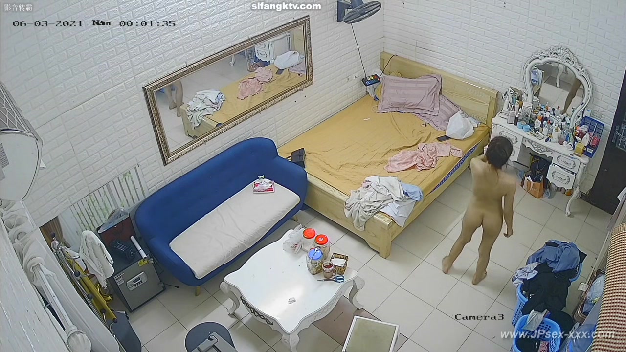 chinese girls dormitory.3