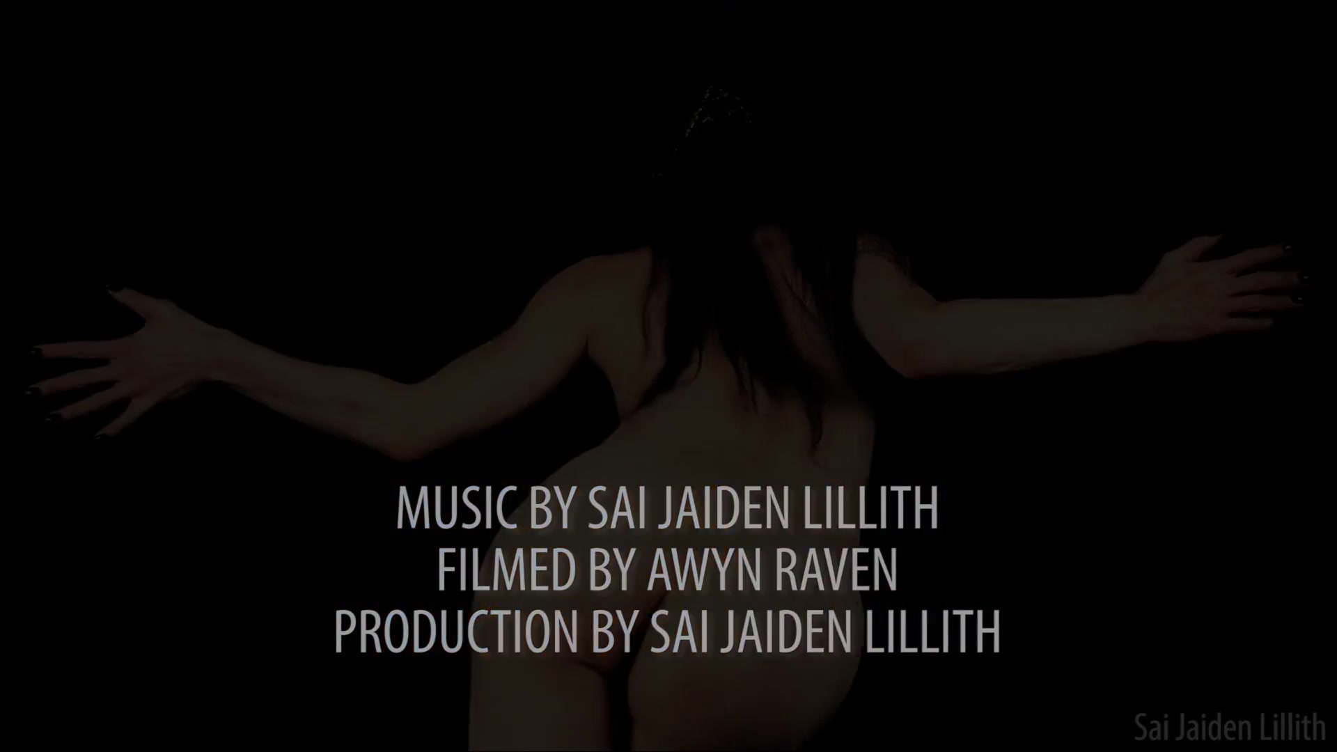 Dancer In The Dark (Solo)