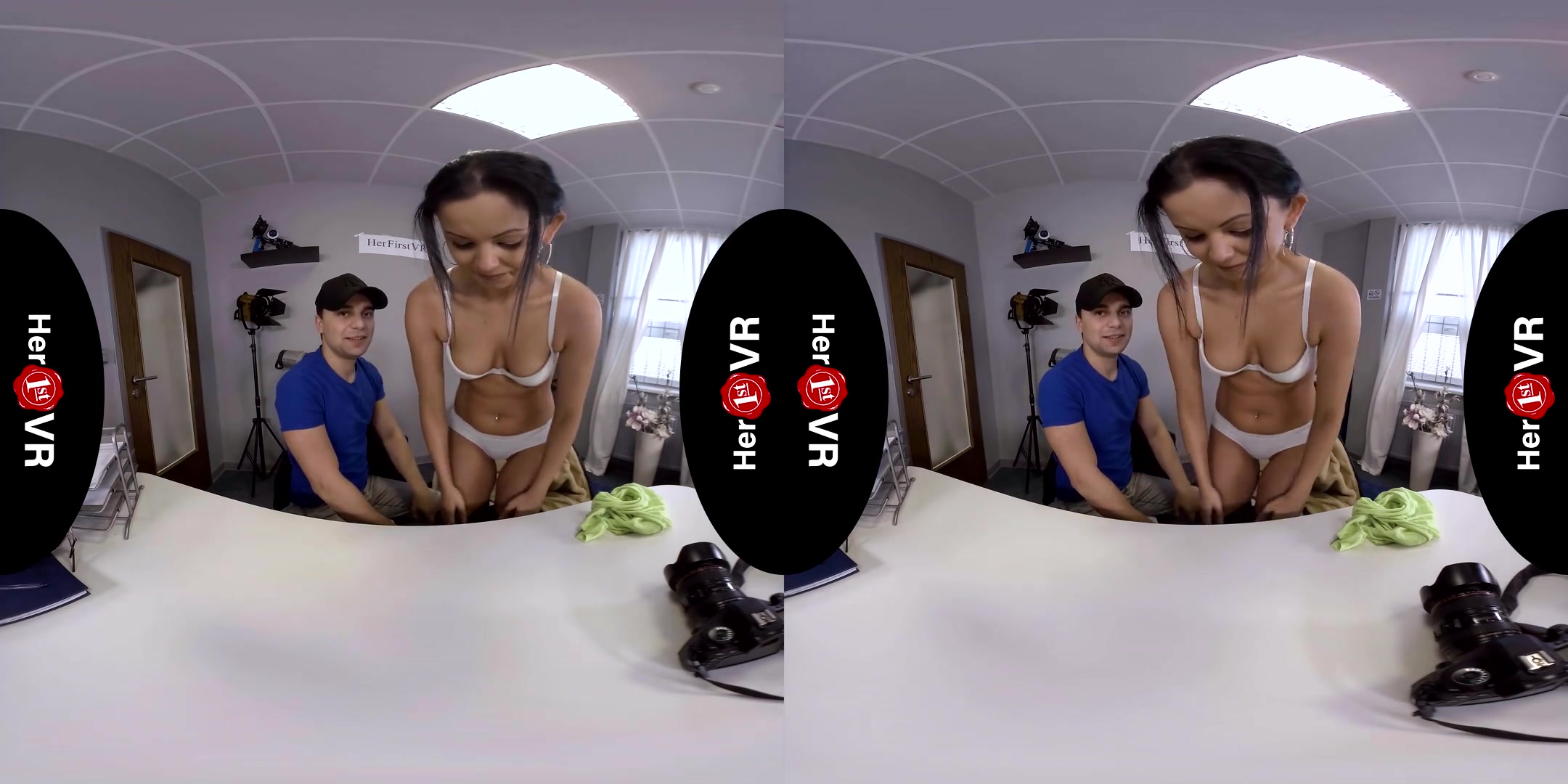 Julia Parker - VR Casting with her Boyfriend - Shaved Amateur Hardcore POV