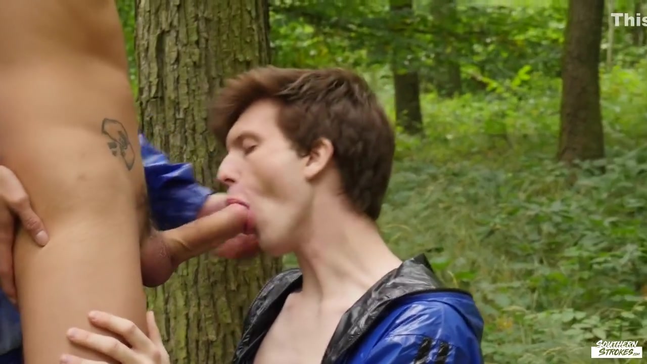 Josh Cavalin, Big Dicks And Andy Reyes - Fucking Woods