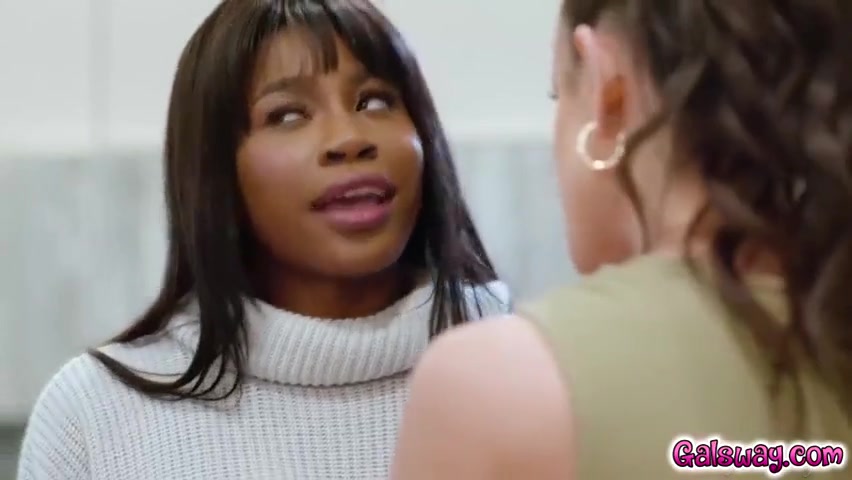 Penney Play And Nicole Kitt In Lesbian Fuck Sesh With Some Buttplug Play