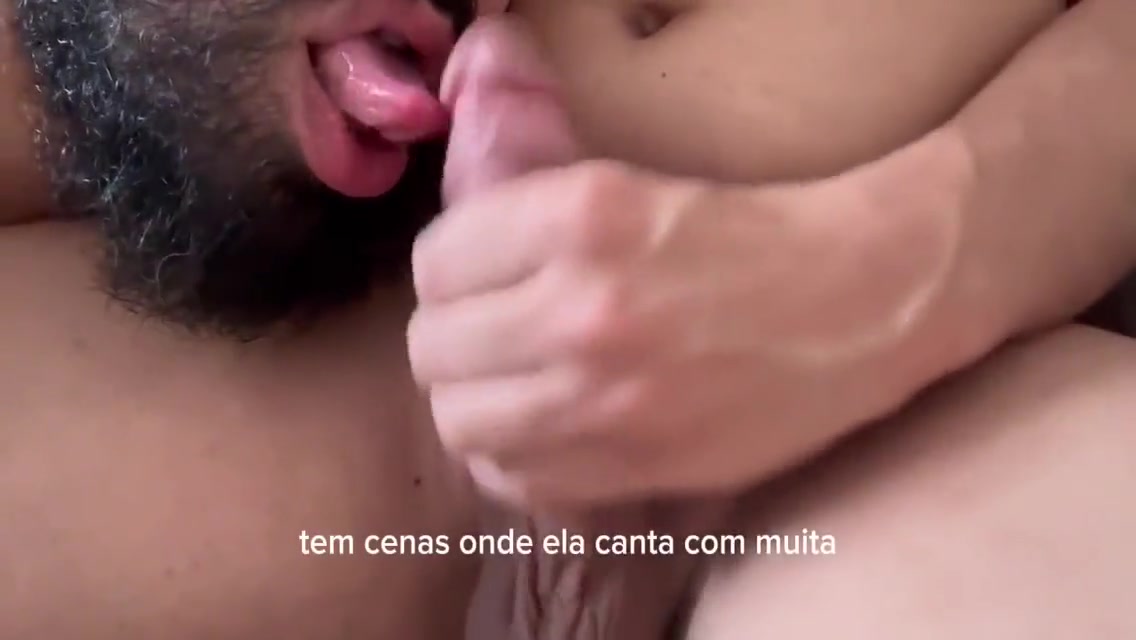 Gay Porn - Homem Barbudo Chupa 41 Paus 11 Mamada - Video Completo No Red 7 Min