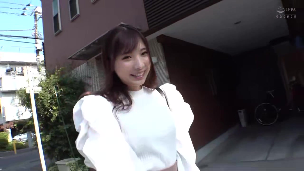 0001218_スレンダーの日本人女性が人妻NTR痙攣イキセックス