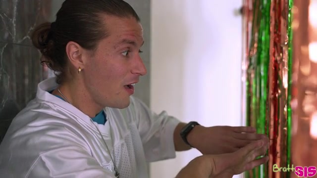 My Stepsis Is A Super Slut - S25:E12 - Brattysis
