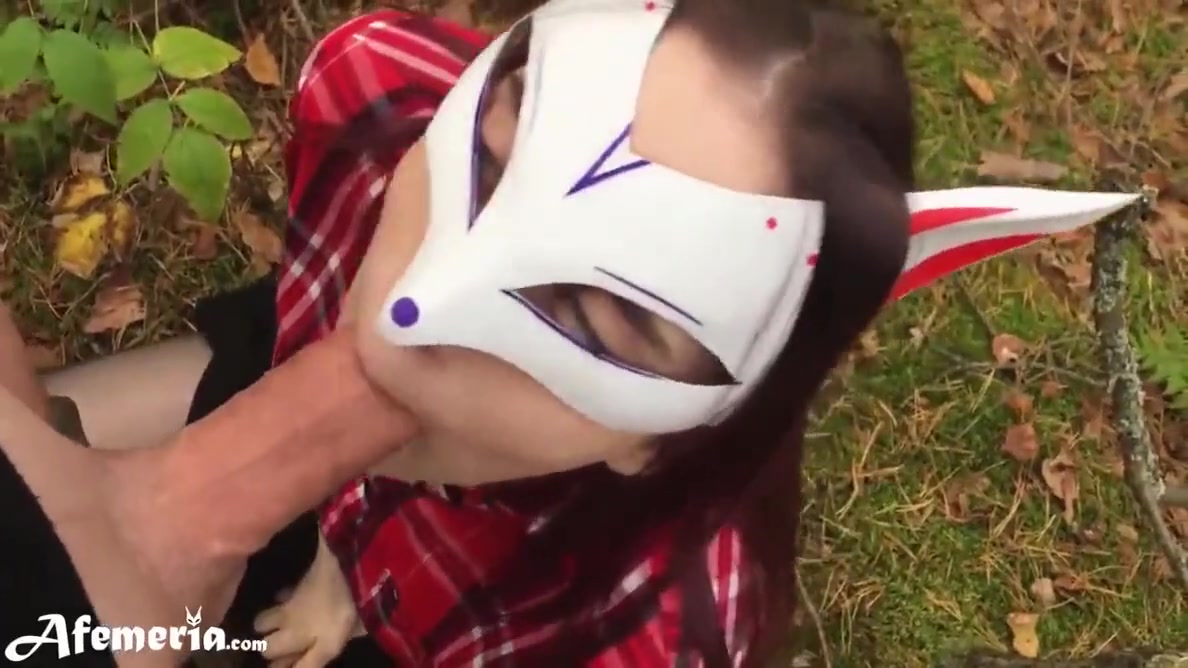 Hot Girlfriend Deep Sucking Big Dick Lover In The Forest