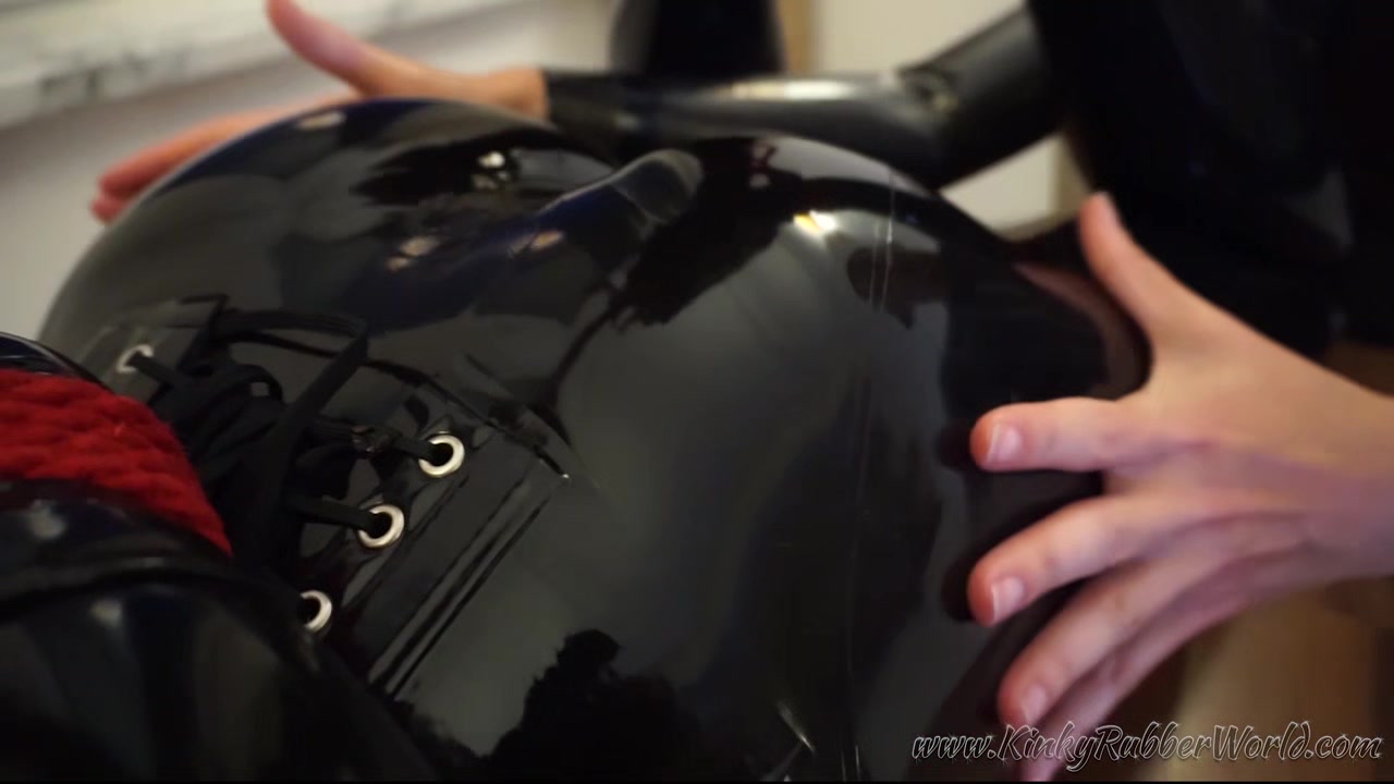 Kinkyrubberworld - Elise Graves - Playing With Latex Lea In Bondage