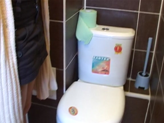 Non-Professional sex film of bald cookie screwed in public restroom
