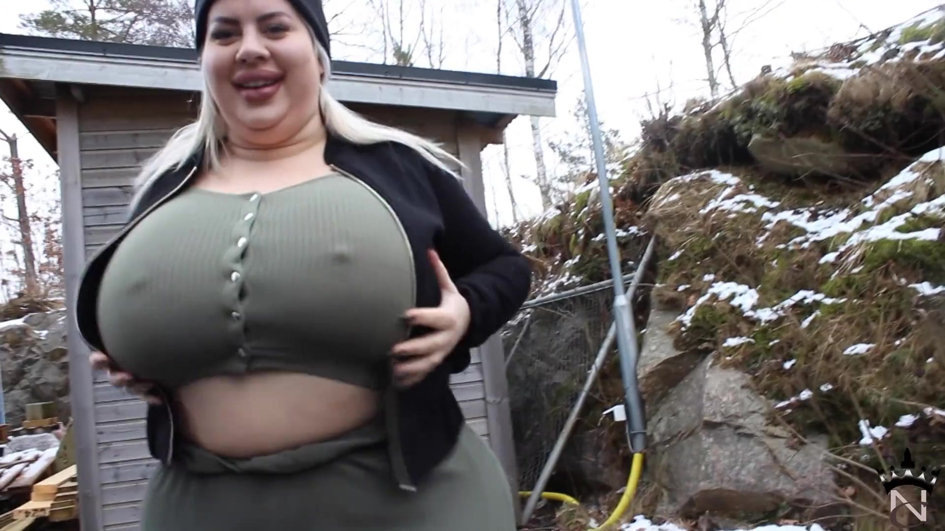 Winter Wonderland - Sex Movies Featuring Natasha Crown