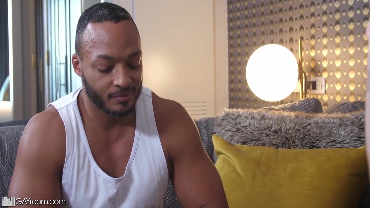 Gets His Tight Butthole Pounded - Maxx Monroe