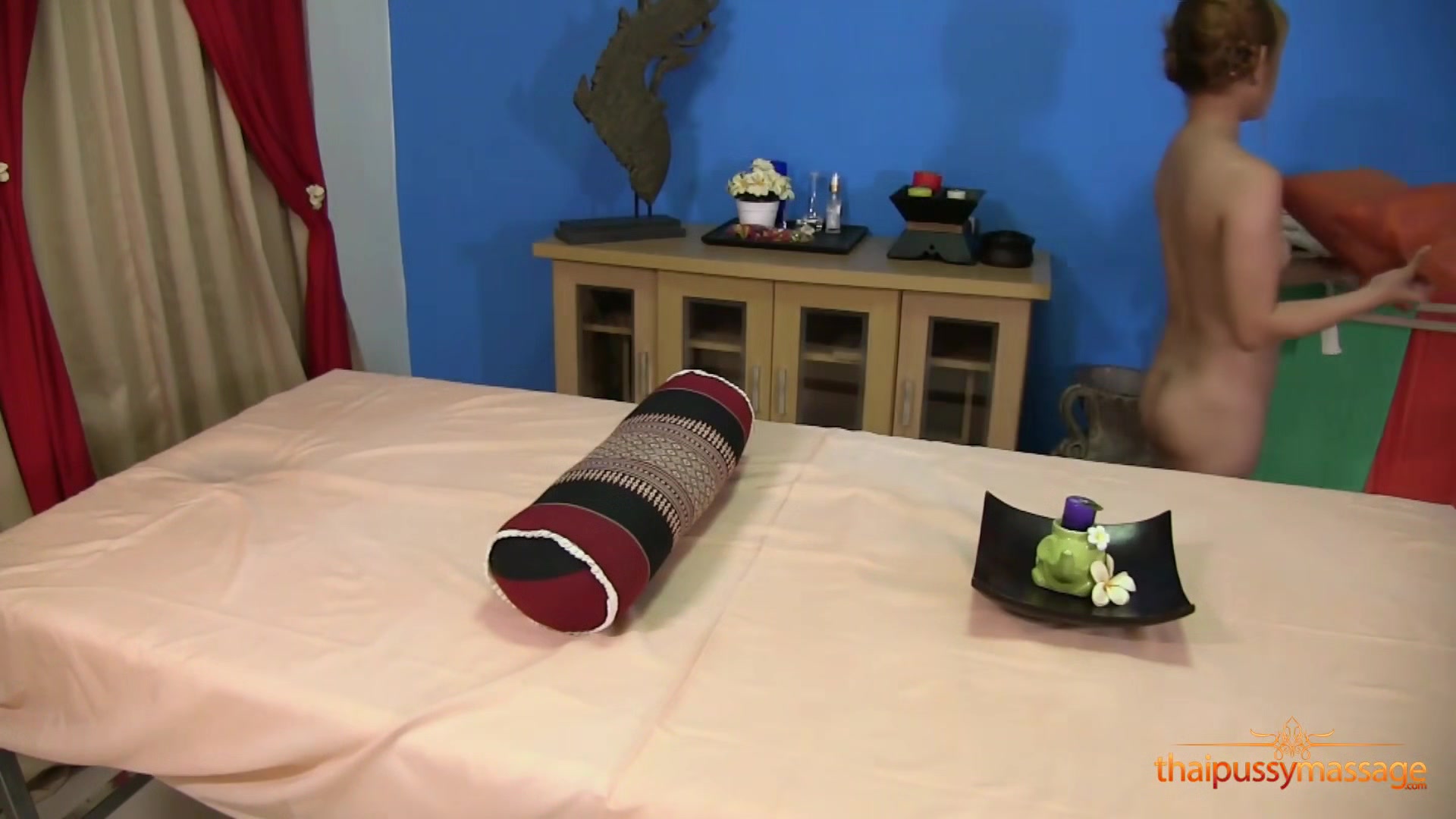 College Thai girl fucked on the massage table