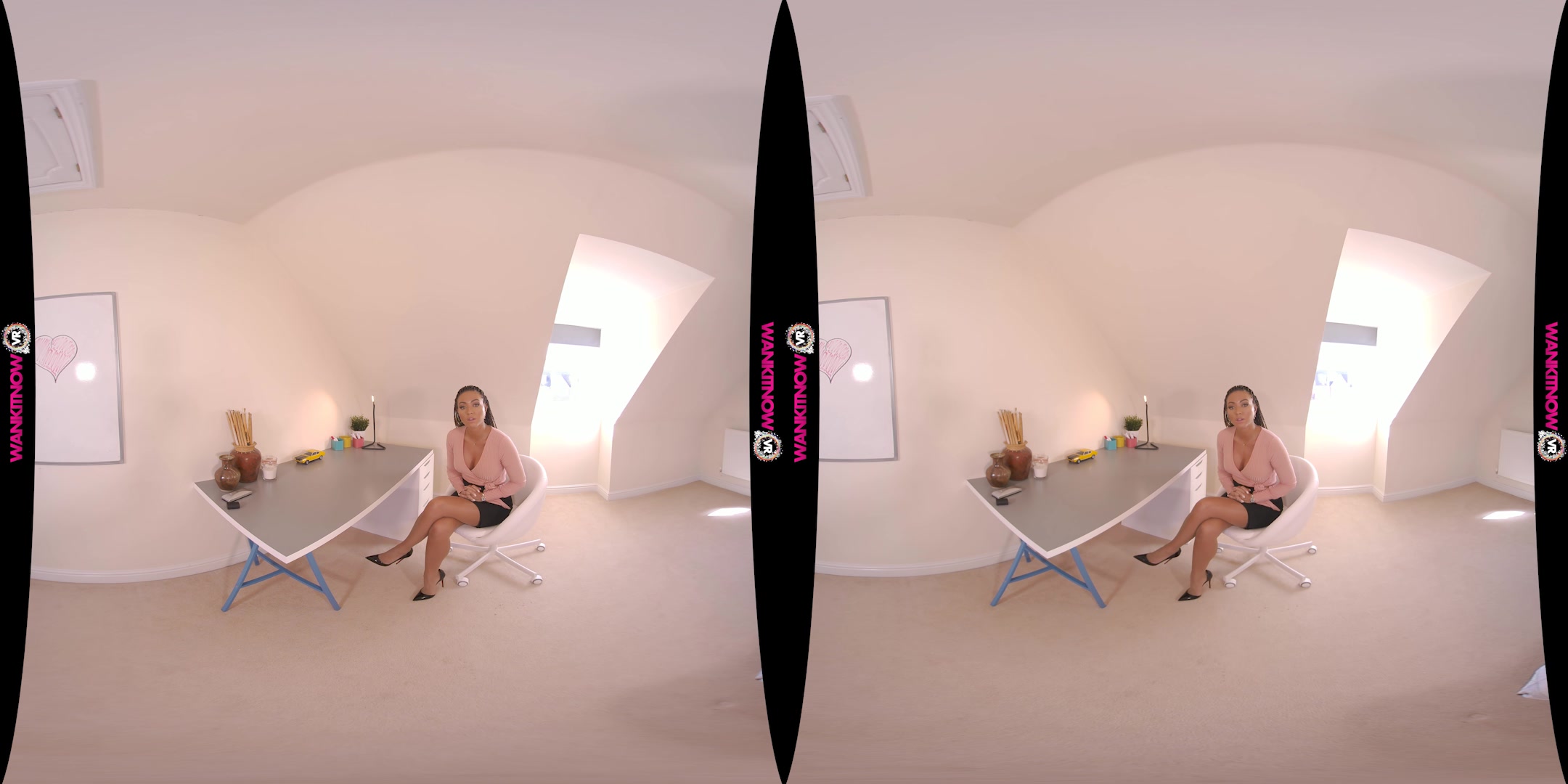 Wank For Me Thief featuring Natalia Forrest - WankitNowVR